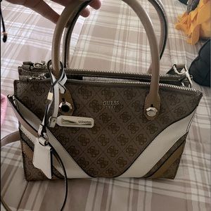 Guess bag